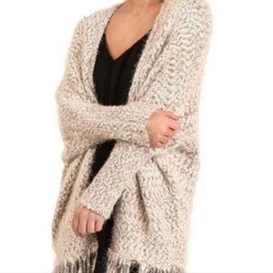 S/M Umgee Chunky Knit Dolman Sleeve Open Front Soft & Cozy Fringed Cardigan